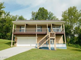 133 Wildwood Hills Dr, Maryville, TN 37804