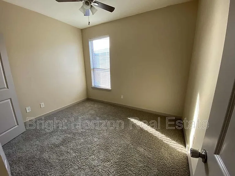 3617 Valley Vista Dr #405 — Photo 27