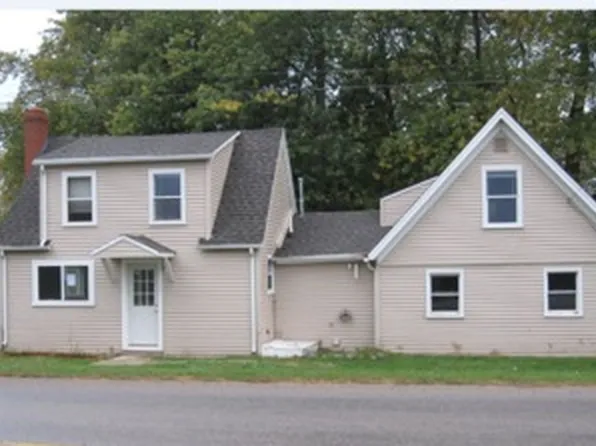 1634 Parr Hwy, Adrian, MI 49221