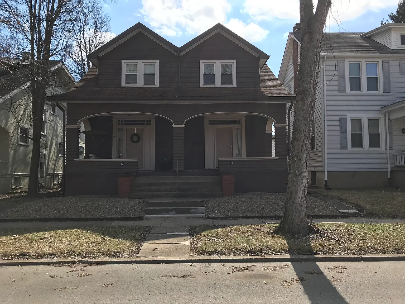 19 Locust Ave photo 1