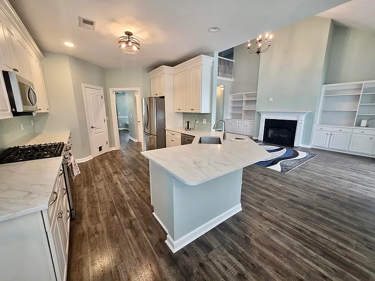 3518 Stockton Dr — Photo 12