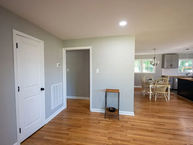 6561 Huntsboro Rd — Photo 37