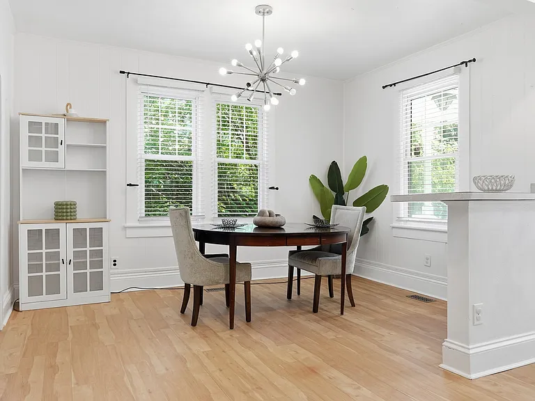 920 Oaklawn Ave — Photo 11