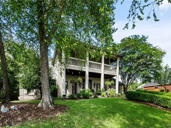 2821 Lake Crest Dr, Tuscaloosa, AL 35406
