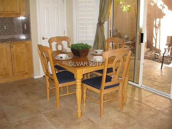3rd image of 8061 Retriever Ave