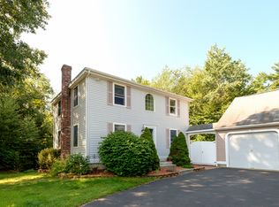 23 Purington Ln, Hampton, NH 03842