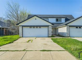 7705 Sable Ln, North Richland Hills, TX 76182