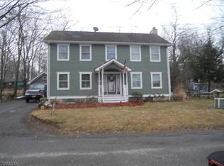 406 Phillips Rd, Highland Lakes, NJ 07422
