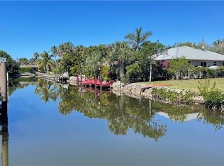 2723 Shoreview DR, NAPLES, FL 34112