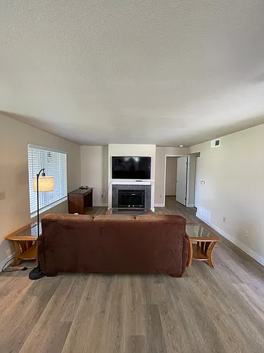 604 N Columbia Center Blvd #ID1324047P Photo 1
