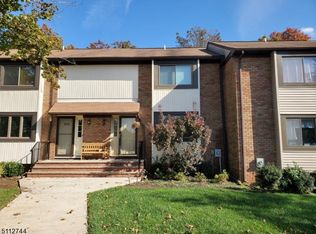 824 Robin Rd #824, Hillsborough, NJ 08844