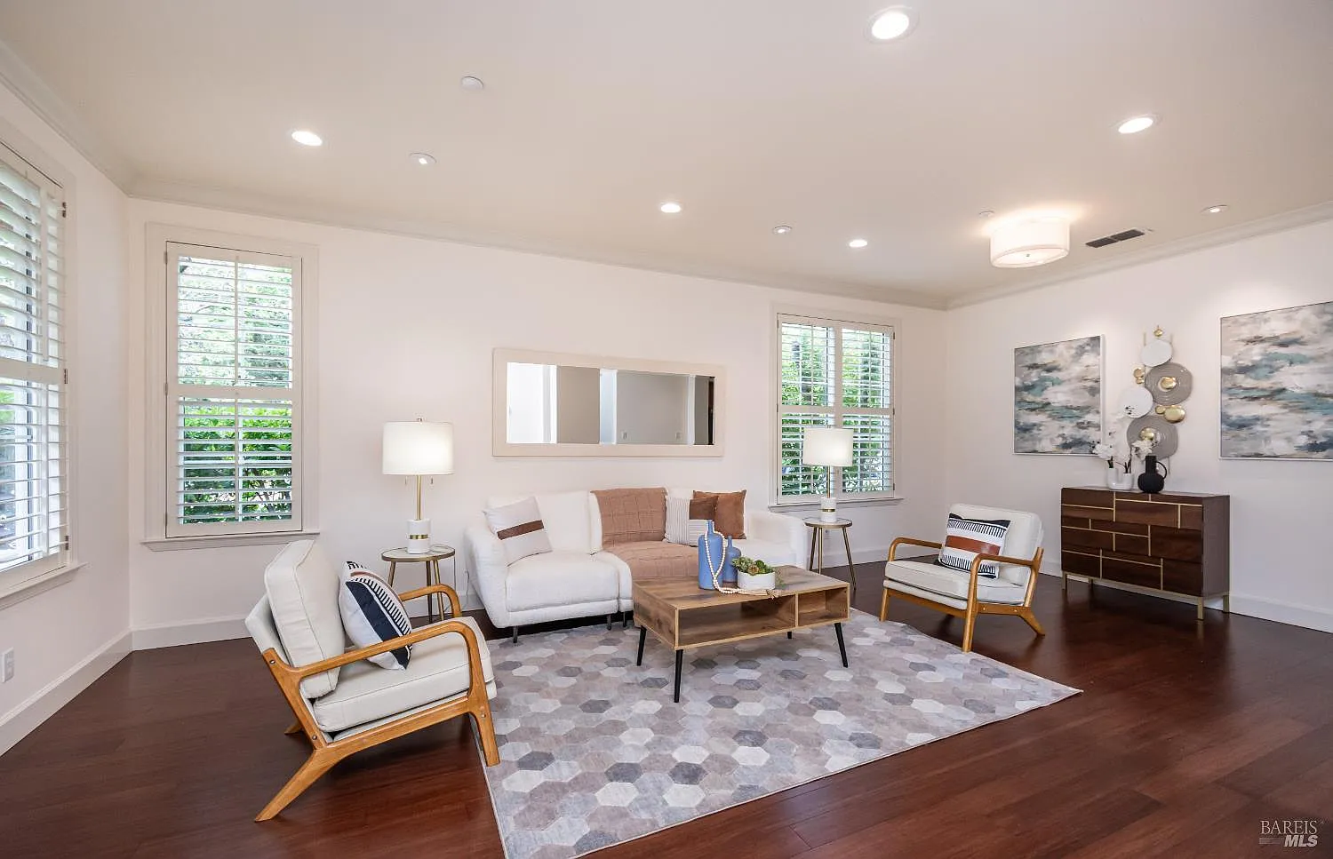 920 2nd Street E - Photo 10