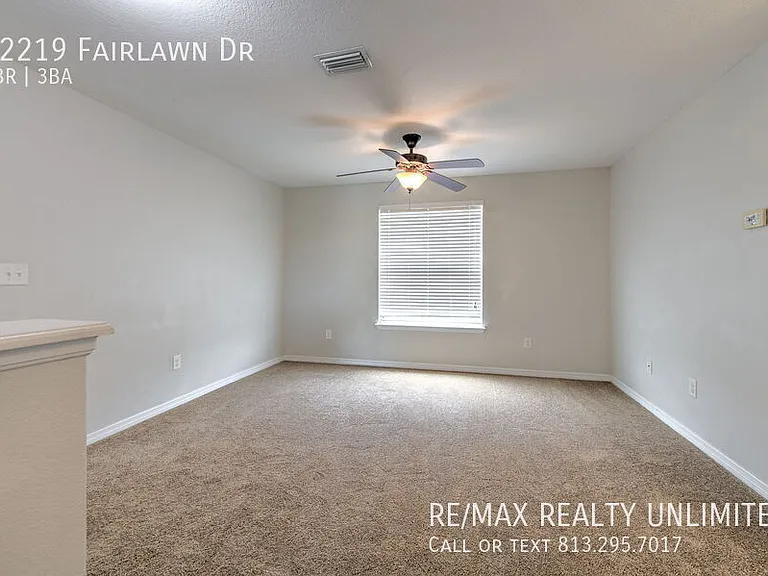 12219 Fairlawn Dr — Photo 19