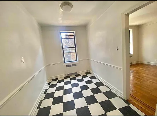 Rented by S&M Associates Realty LLC | media 7