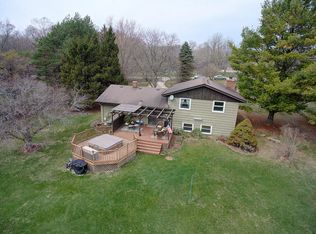 4629 Pleasant Valley Rd, Grafton, WI 53024