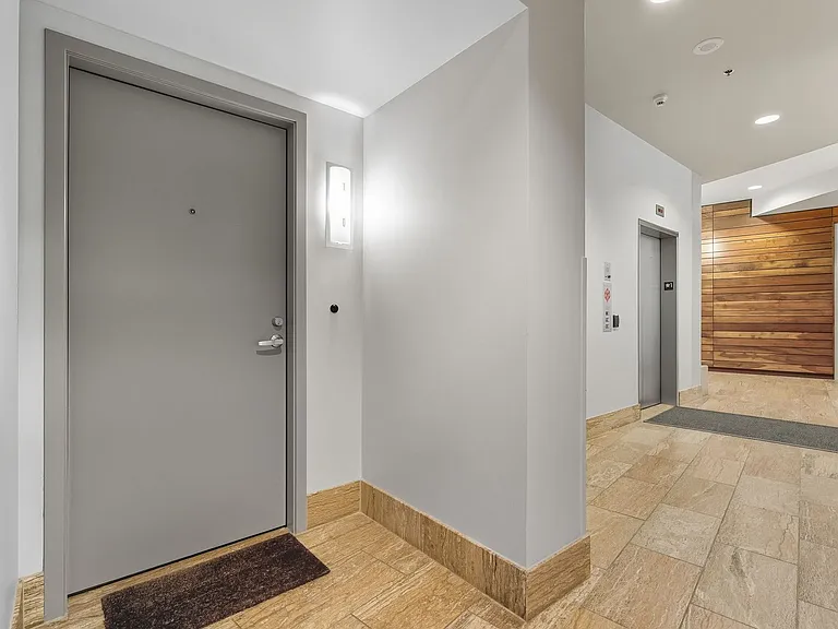 922 NW 11th Ave #110 — Photo 6