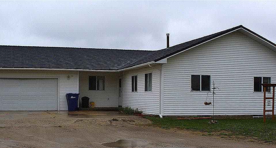 1st image of 2877 County Road 571 NE