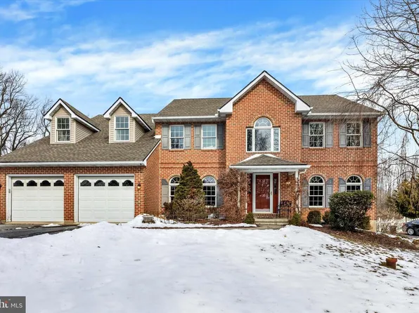 1018 Hartman Rd, Reading, PA 19606