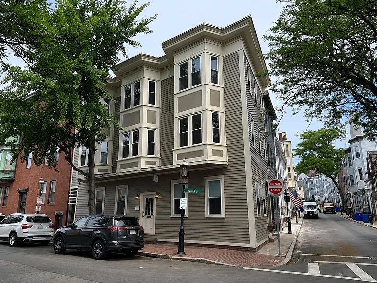 18 Pleasant St #2 — Photo 10