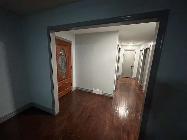 445 Missouri St — Photo 6