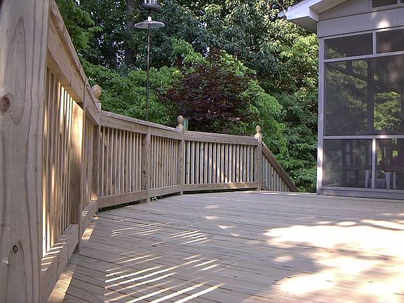 3804 Sagamore back deck