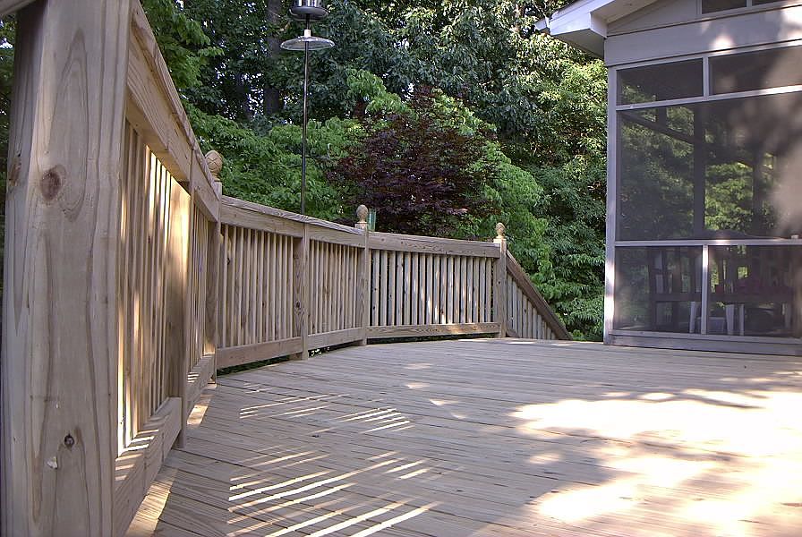 3804 Sagamore back deck
