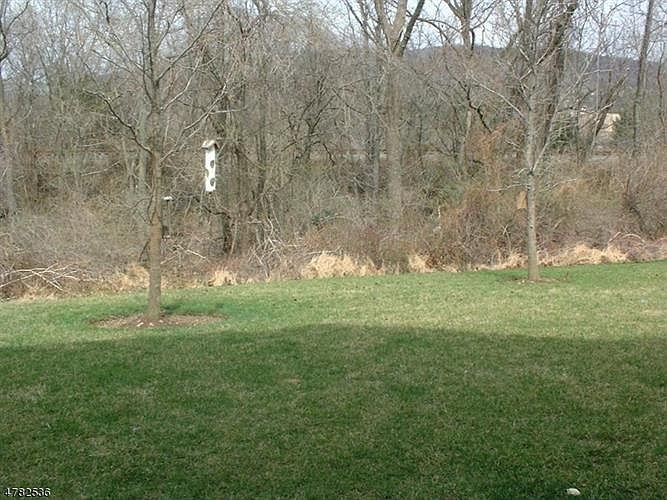 2nd image of 428 Homestead Ct