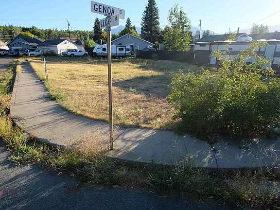 4th image of 611 Cedar Ave