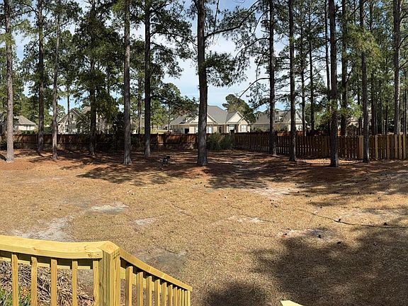5th image of 1005 Greymoss Lane SE