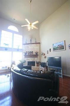 4th image of 9001 Steiner St