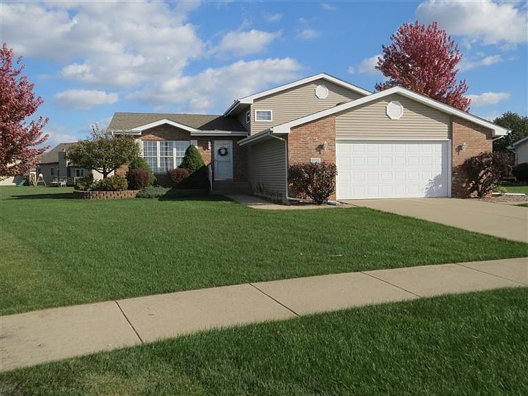1st image of 10535 Maloian Dr