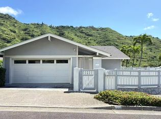 769 Ainapo St, Honolulu, HI 96825