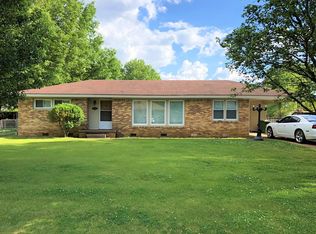 808 Waverly Ave, Muscle Shoals, AL 35661