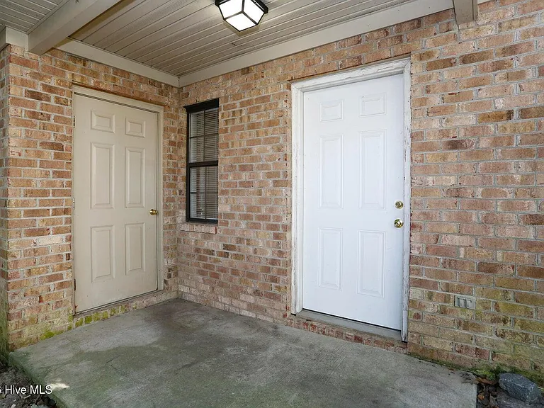 905 Allen Rd #D2 — Photo 10