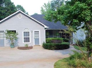 41 Tanglewood Rd, Newnan, GA 30263