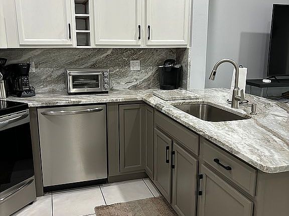 New granite countertops