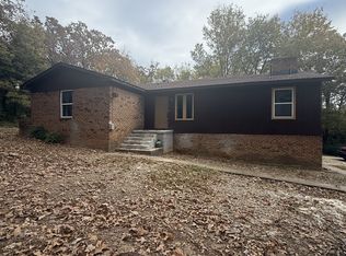 2404 N Gray St, Pocola, OK 74902