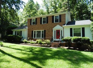 4506 Doncaster Dr, Greensboro, NC 27406