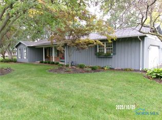561 West Ave, Oak Harbor, OH 43449