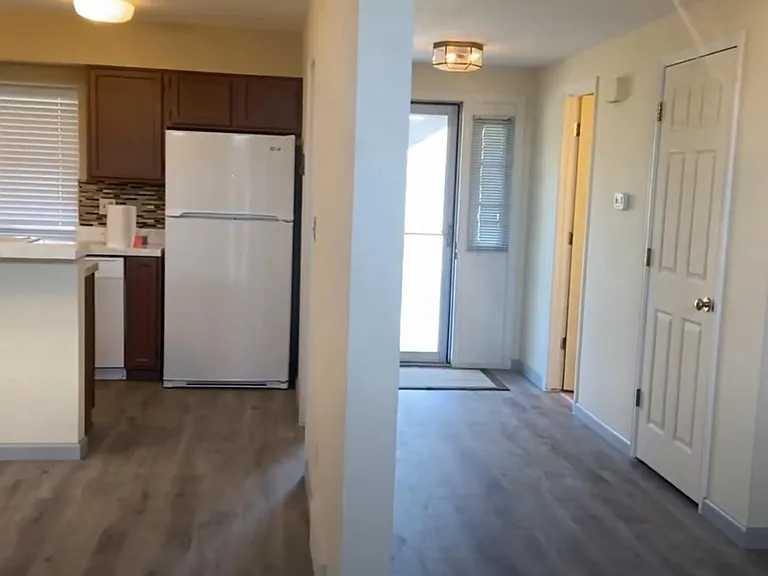 6348 E Hinsdale Ave — Photo 2