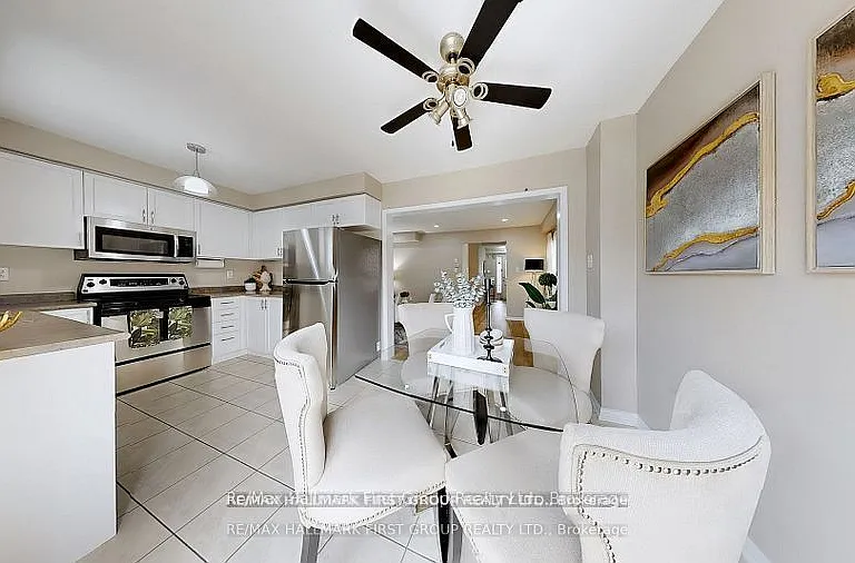 39 Robideau Pl — Photo 11