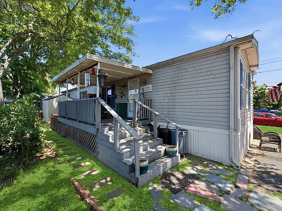 5th image of 1137 Unit 124 Lincoln Avenue
