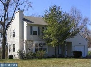 14 Klein Dr, Trenton, NJ 08620