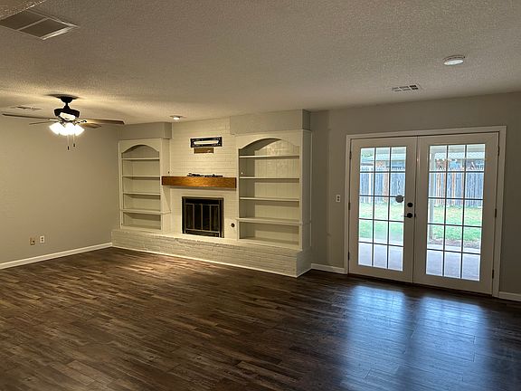 4th image of 3916 Whispering Heights Dr