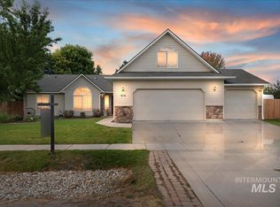 919 Lionheart St, Middleton, ID 83644