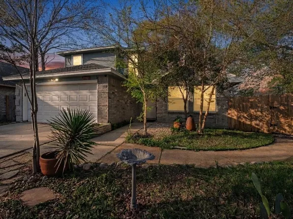 24246 Spring Sunset Dr, Spring, TX 77373