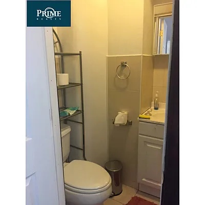 Rented by Prime Realty | media 6