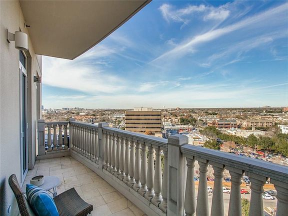 5th image of 3505 Turtle Creek Blvd APT 11F