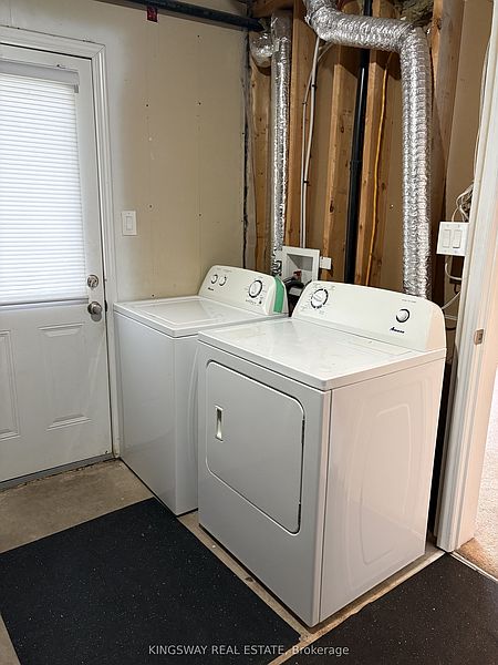 Brampton Townhouse for rent - 3 Bedrooms — photo 14