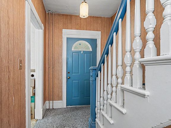 4th image of 133 Crawford St